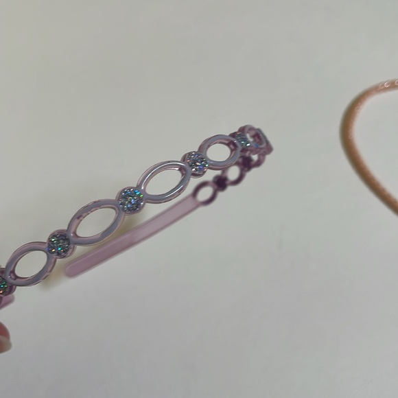 2/$15 - 3 GIRLS BLING HEADBANDS - Picture 4 of 6